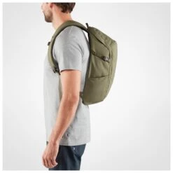 FJÄLLRÄVEN Ulvö 23 - Daypack 11 FJÄLLRÄVEN Ulvö 23 - Daypack -Camping Verkauf fjaellraeven ulvoe 23 daypack detail 4